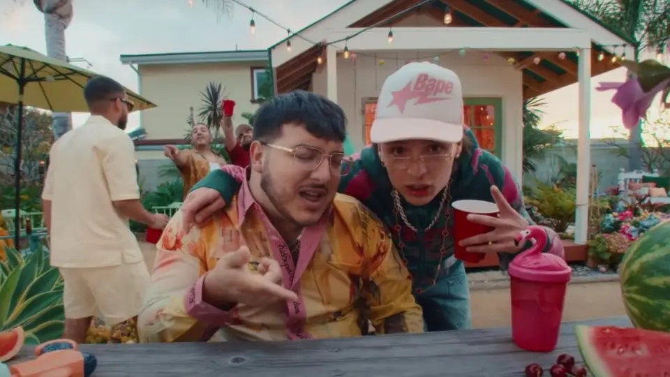 Peso Pluma y Grupo Frontera lanzan TULUM, ¿esta canción si le gustará a AMLO?