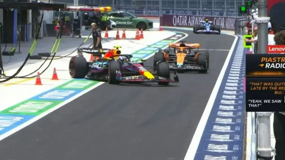 ¡Casi choca! 'Checo' Pérez estuvo cerca de un accidente por error de mecánico de Red Bull
