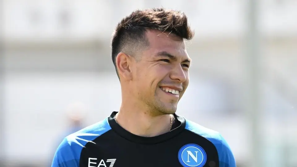 Fans del Napoli aman al Chucky Lozano: Así lo abrazaron tras ganar Scudetto