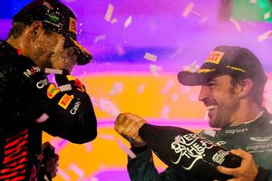 ¿Fernando Alonso y Taylor Swift tienen una relación?