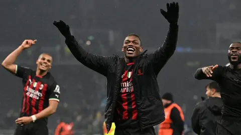 Milan elimina al Tottenham y regresa a Cuartos de Final de Champions 11 años después