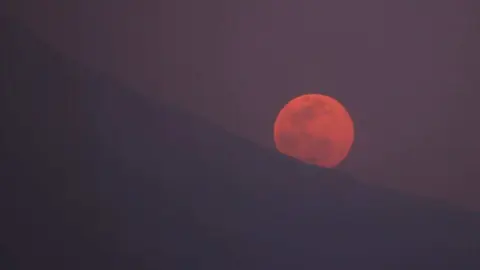 Luna Rosa 2023: ¿Qué significa y por qué es en Semana Santa?