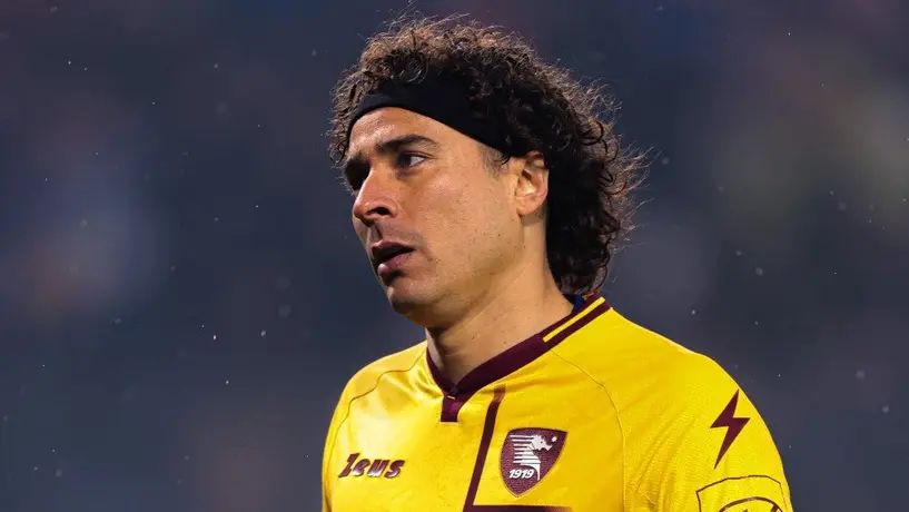 Luis García descarta problemas con Ochoa tras críticas del Tri: 'No es personal, ya no la van a hacer mejor'