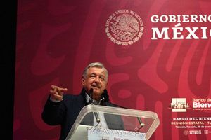 AMLO desaprueba el regreso de Edmundo Jacobo al INE: 'Ha tolerado fraudes, por eso está ahí'