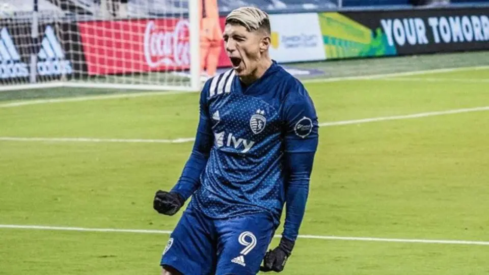 MLS: Alan Pulido regresa con Sporting Kansas City