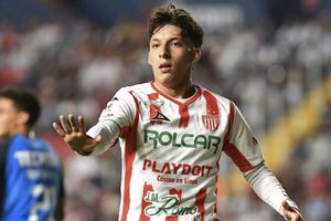 Raúl Jiménez: Wolves y Necaxa confirmaron participación en torneo en Estados Unidos