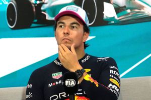 Checo Pérez puede vencer a Max Verstappen el GP de Mónaco, según experto en F1