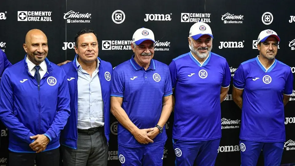 Cruz Azul y Tuca Ferretti, en busca de varios títulos para la institución Cementera