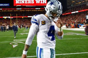 Dak Prescott aceptó errores en derrota contra San Francisco: ‘Las intercepciones son mi culpa’