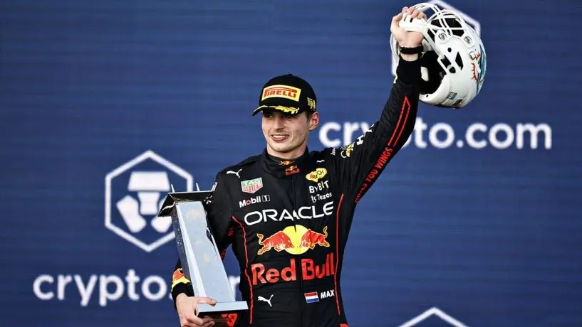 Verstappen: Mánager del neerlandés niega evasión fiscal por 200 millones de euros