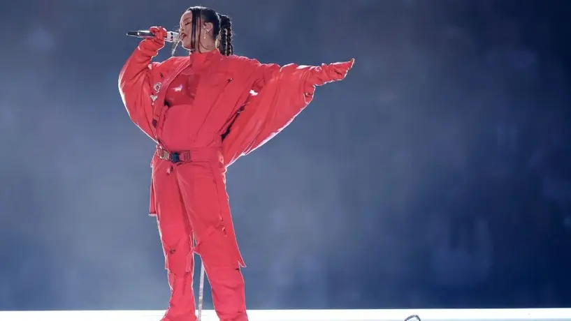 Shaquille O´Neal defendió a Rihanna de las criticas de su Half Time Show: "Cállense todos"