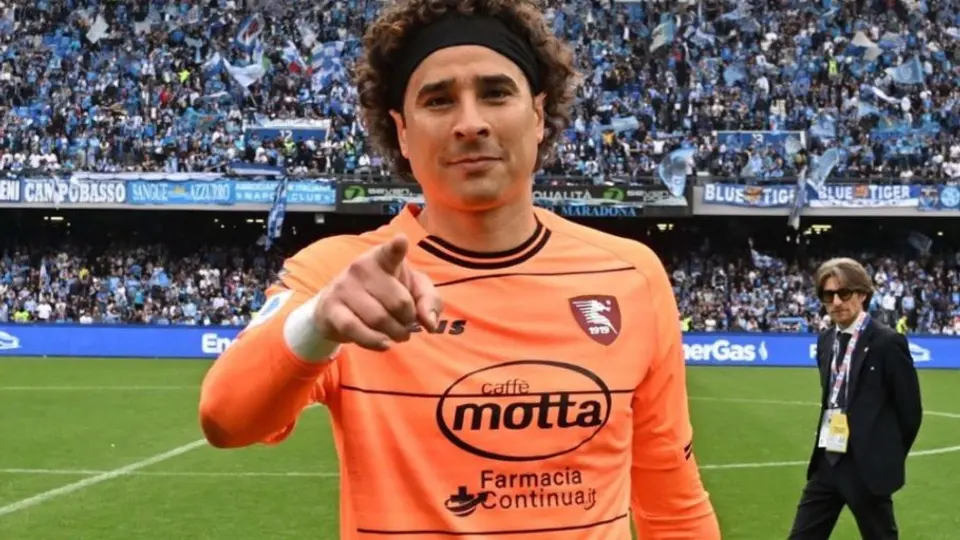 Salernitana de Ochoa llegó a 10 partidos invictos en la Serie A tras empate vs Fiorentina
