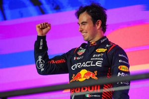 Checo Pérez, quien largará último en Australia, va tras hazaña en GP de Baréin 2020