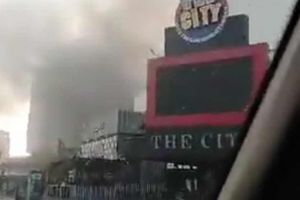 Incendio en hotel Krystal de Cancún, Quintana Roo, no deja heridos