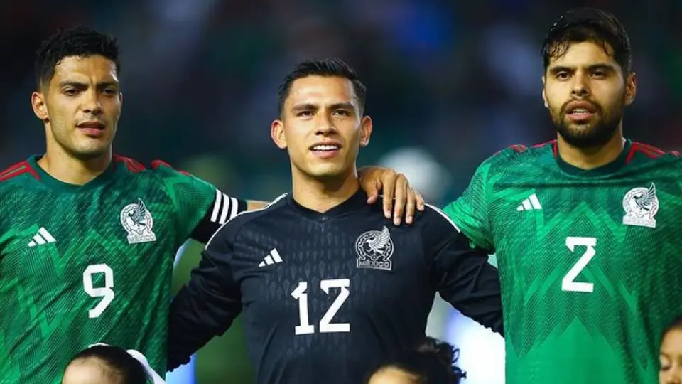 Henry sobre Malagón en Selección Mexicana: 'Es un gran arquero, tiene nuestra confianza'