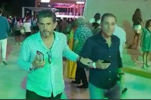 Alejandro Irarragorri se distrae de la Liga MX y la FMF asistiendo al Abierto Mexicano de Tenis