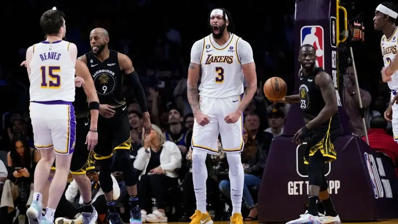 Lakers derrota a Warriors y cortan racha de victorias de Golden State