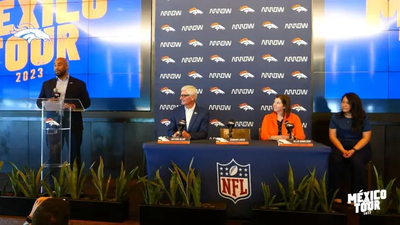 Denver Broncos se asocian con NFL México con el programa Tochito NFL