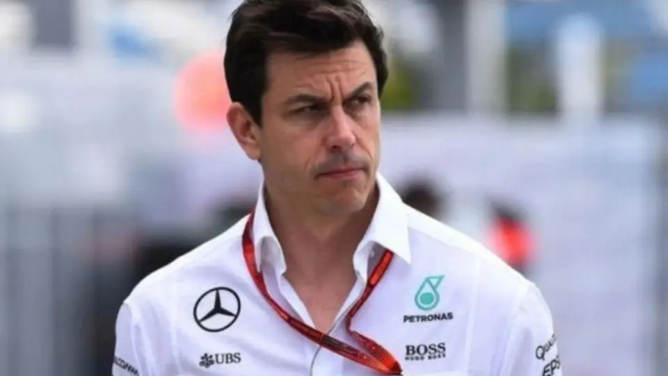 Toto Wolff se rindió ante Red Bull: 'Podemos tirar nuestro coche a la basura'