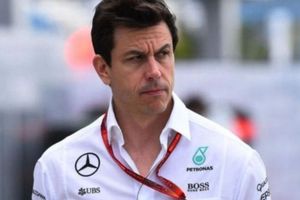 Toto Wolff se rindió ante Red Bull: 'Podemos tirar nuestro coche a la basura'