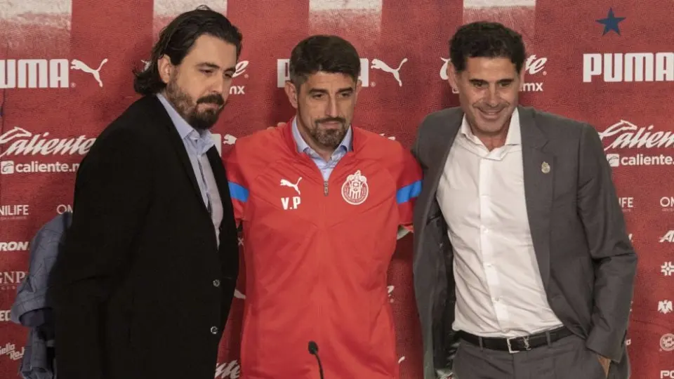 Fernando Hierro sobre el futuro de Paunovic: "Mi obligación es darle las mejores herramientas"