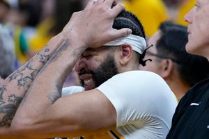 Lakers confían en tener a Anthony Davis en cancha para el sexto duelo contra Warriors