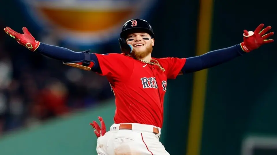 Red Sox corta racha de nueve derrotas ante Blue Jays con gran exhibición de Alex Verdugo
