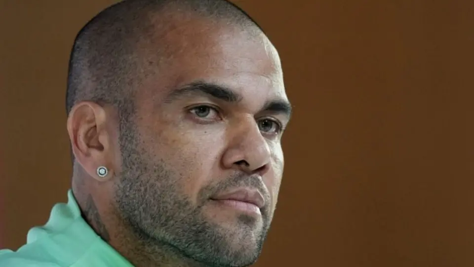 Dani Alves: "Sólo dos personas sabemos lo que pasó, estoy diciendo la verdad"