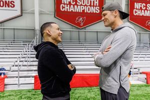 Tom Brady y Daddy Yankee juntos: “Mucho respeto pa’ la cabra"