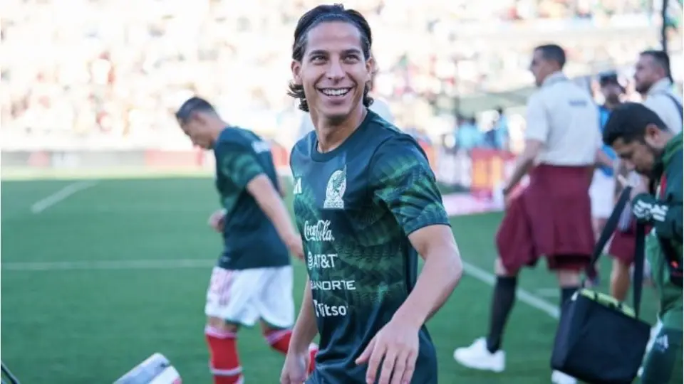 Diego Lainez dio el 'sí' a Tigres; pagarán 7MDE, apuntan medios españoles