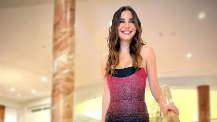 Martha Higareda responde a las críticas por sus anécdotas: 'La gente tiene libertad de creerlas o no'