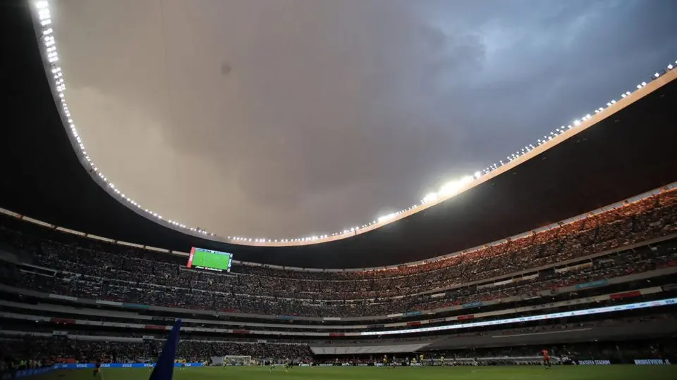 Estadio Azteca homenajeó a Chabelo previo al México vs Jamaica