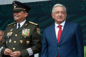 Secretario de Sedena explica adquisición del departamento mediante crédito inmobiliario de Banjercito