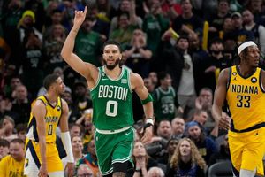 NBA: Los Celtics le ganan a los Pacers en tiempo extra y continúan en la cima del este