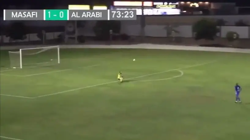 Defensa regresa el balón a equipo en acto 'fair play', portero se resbala y entra el gol | VIDEO