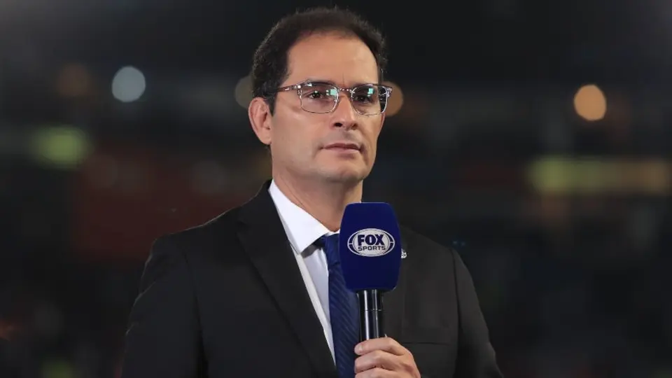 ¡OFICIAL! Gustavo Mendoza anunció su salida de Fox Sports