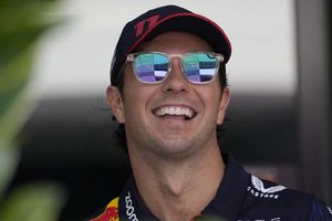 Checo Pérez, segundo lugar en tercer día de prácticas libres del GP de Arabia Saudita