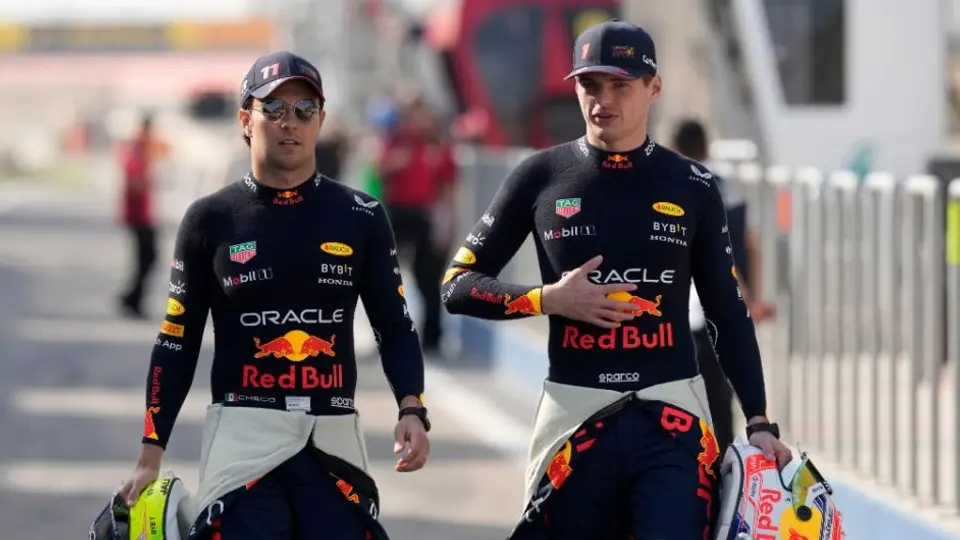 Max Verstappen dejó a un lado a Checo Pérez de su escudería ideal: 'Me quedaría con Fernando Alonso'