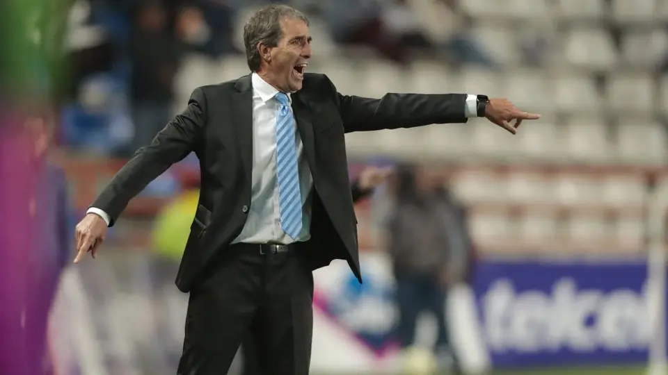 Almada ya se reunió con Ares de Parga: 'Me causó muy buenas sensaciones'