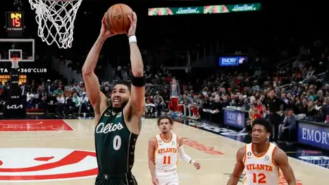 Boston Celtics se impuso a los Hawks y mantiene el paso por la cima de la Conferencia Este