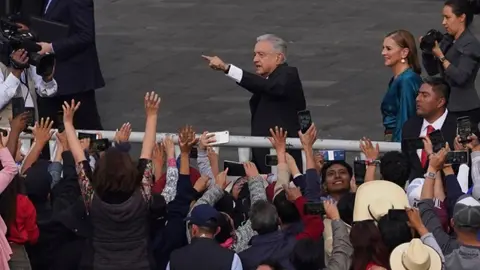 Plan B del INE no va: detienen reforma de AMLO al organismo electoral