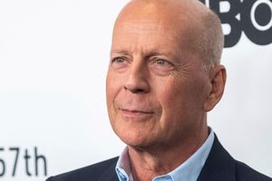 Bruce Willis padece demencia frontotemporal; informó su familia