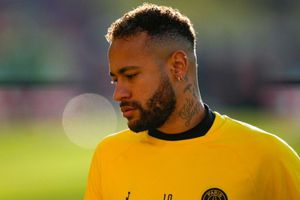 Vecinos de Neymar explotan por sus constantes fiestas: ‘Vamos a abrir un procedimiento legal’