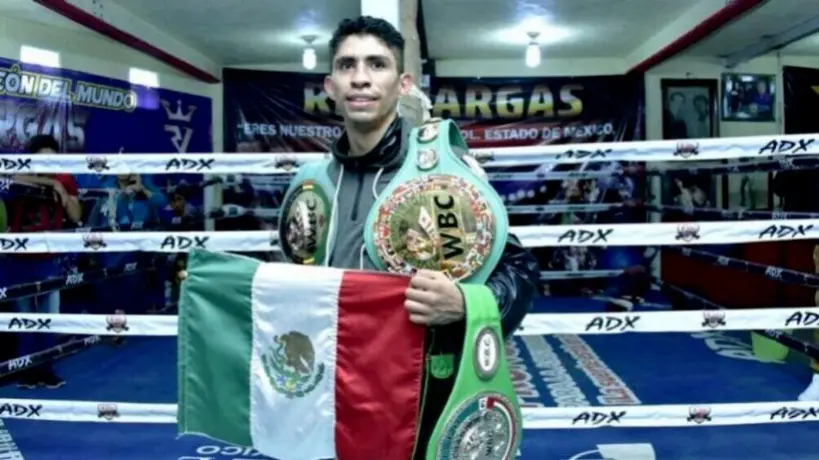 Rey Vargas: Buscará entrar a la historia del boxeo mexicano al coronarse en tres categorías