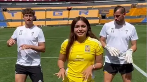 Jana Gutiérrez, Nahuel Guzmán e Igor Lichnovsky bailaron juntos en un TikTok