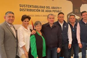 Entregan nueva red de agua potable lograda con inversión de cervecera