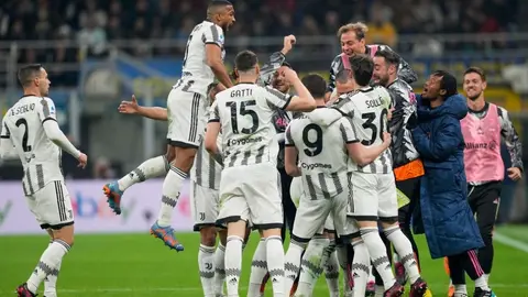 Juventus derrota al Inter de Milán en Derbi de Italia y se acerca a zona europea