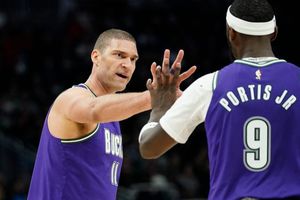 NBA: Victoria agridulce de los Bucks que se impusieron con facilidad 128-99 a Miami Heat