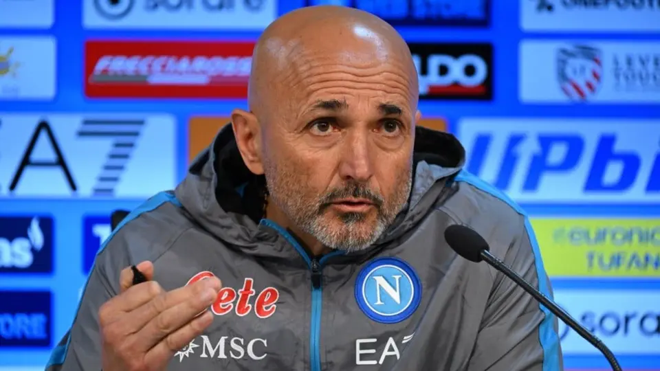 Chucky Lozano se quedará sin técnico en el Napoli: Lucianno Spalletti se tomará año sabático