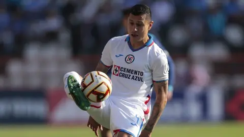Cruz Azul vs Atlas: ¿Hubo penal de Camilo Vargas sobre el Cata Domínguez?